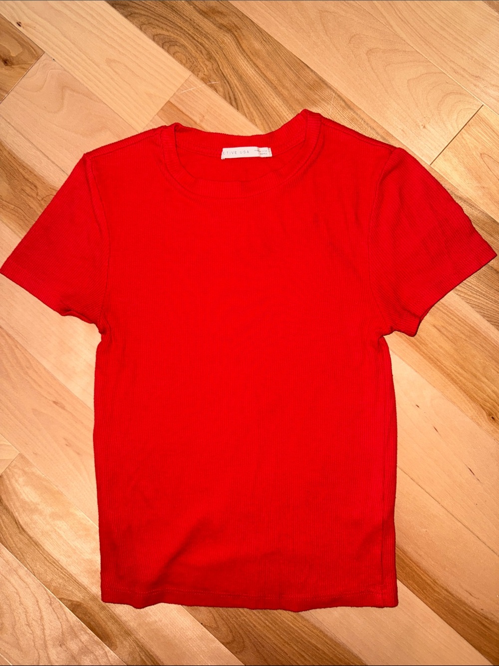 Active USA Bright Red Ribbed Short-Sleeve Tee S
